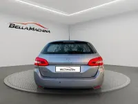Usado Peugeot 308 SW Active 130 CV (95 kW) 2021 Gris Familiar