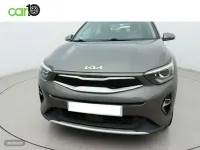 Usado Kia Stonic 120 CV (88 kW) 2022 Gris SUV