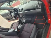 Usado Mazda 3 Active 109 CV (80 kW) 2006 Rojo Berlina