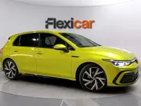 Usado VW Golf VII R-line 150 CV (110 kW) 2021 Amarillo Utilitario