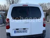 Usado Citroën Berlingo Feel 102 CV (75 kW) 2019 Blanco Monovolumen