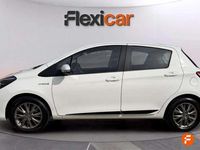 Usado Toyota Yaris Hybrid Active 116 CV (85 kW) 2020 Blanco Utilitario