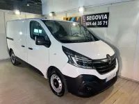 Usado Renault Trafic 120 CV (88 kW) 2019 Blanco Monovolumen