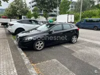 Usado Volvo V40 115 CV (84 kW) 2015 Negro Berlina