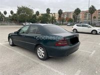 Usado Mercedes C220 Classic 143 CV (105 kW) 2002 Verde Berlina