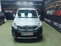 Usado Peugeot Partner Tepee Outdoor 100 CV (73 kW) 2016 Gris / plata Monovolumen