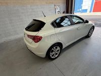 Usado Alfa Romeo Giulietta Progression 105 CV (77 kW) 2011 Blanco Utilitario