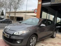 Usado Renault Mégane Expression 110 CV (80 kW) 2013 Beige Berlina