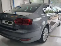 Usado VW Jetta Sport 150 CV (110 kW) 2013 Gris Berlina