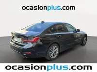 Używany BMW 318 150 KM (110 kW) 2021 Czarny Sedan/Limuzyna