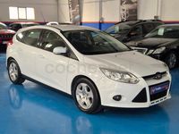 Usado Ford Focus Titanium 136 CV (100 kW) 2011 Blanco Berlina
