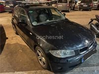 Usado BMW 118 122 CV (89 kW) 2005 Negro Utilitario