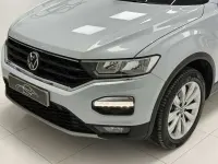 Usado VW T-Roc Advance 116 CV (85 kW) 2021 Plateado SUV