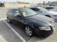 Usado Audi A4 204 CV (150 kW) 2005 Azul Familiar