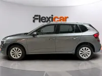 Usado Skoda Kamiq Selection 116 CV (85 kW) 2024 Gris SUV