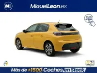 Usado Peugeot 208 Allure 102 CV (75 kW) 2023 Amarillo Utilitario