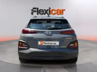 Usado Hyundai Kona 141 CV (103 kW) 2020 Gris SUV