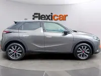 Usado DS Automobiles DS3 Crossback Performance 131 CV (96 kW) 2023 Gris SUV