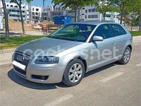 Usado Audi A3 Ambiente 105 CV (77 kW) 2005 Gris / plata Berlina