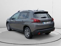 Usado Peugeot 2008 Style 111 CV (81 kW) 2017 Gris SUV