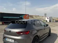 Usado Seat Leon FR 150 CV (110 kW) 2015 Gris / plata Berlina