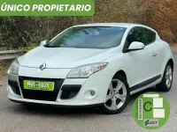 Usado Renault Mégane Coupé Dynamique 111 CV (81 kW) 2011 Blanco Coupe