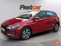 Usado Hyundai i20 100 CV (73 kW) 2024 Rojo Utilitario