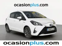 Occasion Toyota Yaris Hybrid Active 100 PK (73 kW) 2020 Wit Hatchback