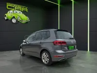 Usado VW Golf Sportsvan Advance 115 CV (84 kW) 2019 Gris / plata Monovolumen