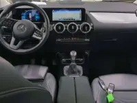 Usado Mercedes B180 Business 116 CV (85 kW) 2020 Negro Utilitario