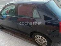 Usado Audi A3 Attraction 130 CV (95 kW) 2001 Azul Utilitario