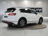 Usado VW Touareg Elegance 231 CV (169 kW) 2021 Blanco SUV