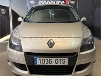 Usado Renault Scenic E-Tech Dynamique 105 CV (77 kW) 2010 Beige Monovolumen