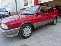 Usado Alfa Romeo 33 86 CV (63 kW) 1990 Rojo Berlina
