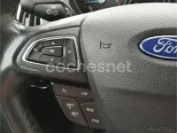 Usado Ford Focus Titanium 120 CV (88 kW) 2015 Blanco Berlina