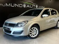 Usado Opel Astra Enjoy 105 CV (77 kW) 2007 Gris / plata Berlina