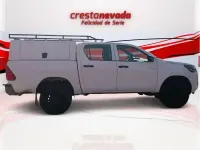Usado Toyota HiLux 150 CV (110 kW) 2023 Blanco Pickup/Camioneta