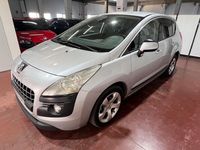 Usado Peugeot 3008 Premium 110 CV (80 kW) 2009 Gris / plata Berlina