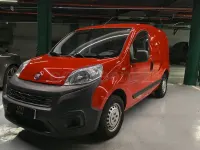 Usado Fiat Fiorino 80 CV (58 kW) 2017 Rojo Monovolumen