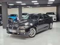 Usado BMW 525 Comfort Edition 218 CV (160 kW) 2015 Gris / plata Berlina