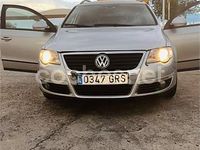 Usado VW Passat Advance 140 CV (102 kW) 2005 Gris / plata Familiar