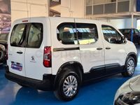 Usado Peugeot Rifter Access 100 CV (73 kW) 2019 Blanco Monovolumen