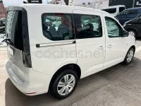 Usado VW Caddy California 102 CV (75 kW) 2024 Blanco Monovolumen
