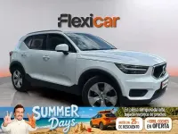 Usado Volvo XC40 Momentum 129 CV (94 kW) 2021 Blanco SUV
