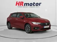 Usado Fiat Tipo Lounge 120 CV (88 kW) 2017 Rojo Utilitario