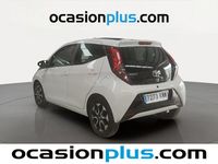 Usado Toyota Aygo X-clusiv 72 CV (52 kW) 2019 Blanco Utilitario