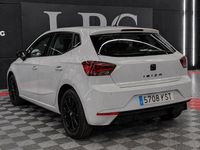 Usado Seat Ibiza Style 95 CV (69 kW) 2019 Gris / plata Utilitario