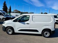 Usado Citroën Berlingo 100 CV (73 kW) 2022 Blanco Monovolumen