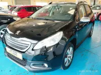 Usado Peugeot 2008 Style 82 CV (60 kW) 2016 Negro SUV
