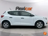 Usado Dacia Sandero Essentiel 101 CV (74 kW) 2022 Blanco Berlina